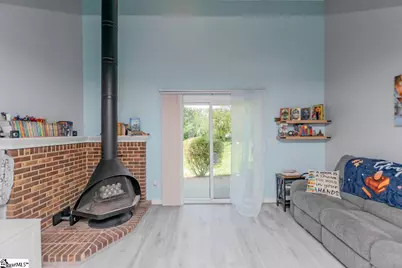 812 Reid School Road #Unit 10, Taylors, SC 29687 - Photo 4