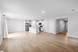 1306 Fairbairn Rd, Spartanburg, SC 29303 - Photo 8