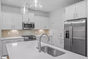 405 Crestcreek Dr, Anderson, SC 29621 - Photo 6