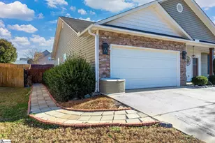 4 Greenbranch Way, Simpsonville, SC 29680 - Photo 4