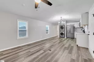 898 Reynolds Rd, Chesnee, SC 29323 - Photo 6