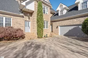 403 Mossy Ledge Ln, Simpsonville, SC 29681 - Photo 4