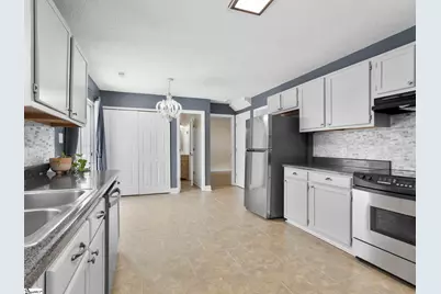 131 Wild Berry Court, Boiling Springs, SC 29316 - Photo 10