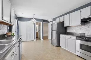 131 Wild Berry Ct, Boiling Springs, SC 29316 - Photo 10