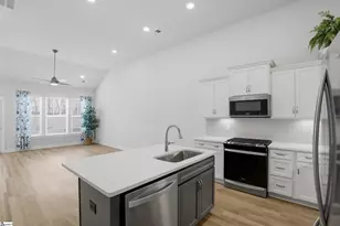 222 Woodhouse Wy, Greenville, SC 29605 - Photo 12