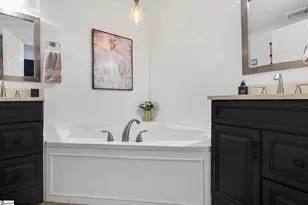 127 Oak Dr, Greer, SC 29650 - Photo 18