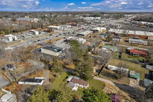 204 Hiles St, Easley, SC 29642 - Photo 22