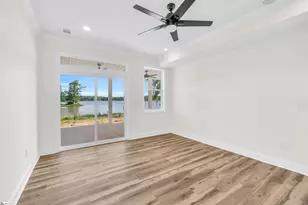 301 Portland Cir, Greenwood, SC 29649 - Photo 32