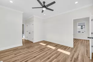 301 Portland Cir, Greenwood, SC 29649 - Photo 12