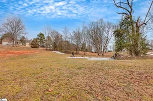 536 Old Mill Rd, Campobello, SC 29322 - Photo 16