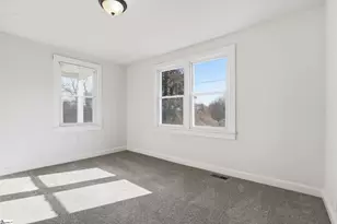 8 Cotton St, Greenville, SC 29609 - Photo 12