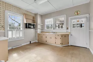 304 Cedar St, Clinton, SC 29325 - Photo 18