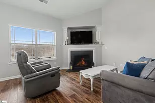 159 Caledonia Dr, Easley, SC 29642 - Photo 8