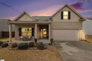 159 Caledonia Dr, Easley, SC 29642 - Photo 2