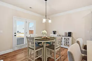 4076 Moffre Dr, Boiling Springs, SC 29316 - Photo 10