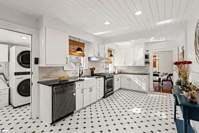 211 Grove Road, Greenville, SC 29605 - Photo 10