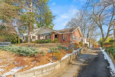 211 Grove Road, Greenville, SC 29605 - Photo 2