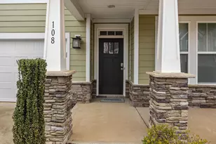 108 Parkland Dr, Greenville, SC 29607 - Photo 2