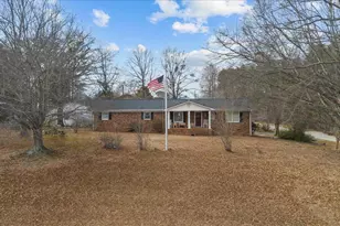 500 W Rutherford St, Landrum, SC 29356 - Photo 2