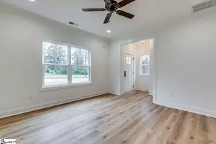 4 Hall St, Greenville, SC 29607 - Photo 6