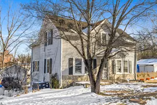 104 Montgomery St, Campobello, SC 29322 - Photo 1