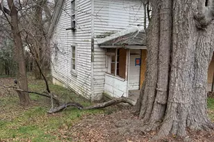 121 Saluda St, Cowpens, SC 29330 - Photo 2