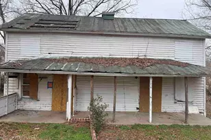 121 Saluda St, Cowpens, SC 29330 - Photo 1