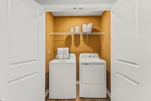 1277 Forestbrook Ln, Spartanburg, SC 29303 - Photo 16