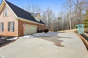 208 Woodbridge Ct, Easley, SC 29642 - Photo 4