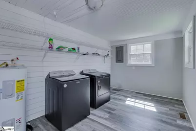 353 E Georgia Street, Woodruff, SC 29388 - Photo 18