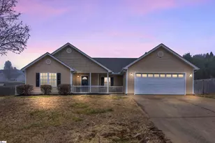 19 Regional Dr, Greer, SC 29651 - Photo 2