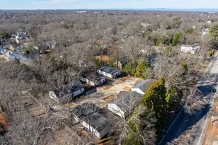 4 Amherst Ave, Greenville, SC 29605 - Photo 32