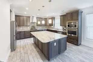 740 N Alamosa Dr, Boiling Springs, SC 29316 - Photo 16