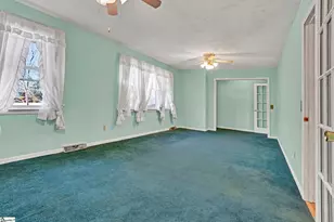 104 Blakely Ave, Laurens, SC 29360 - Photo 14
