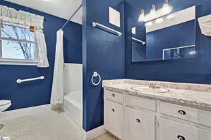 104 Blakely Ave, Laurens, SC 29360 - Photo 28