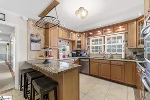 144 Dobson Ln, Easley, SC 29640 - Photo 2