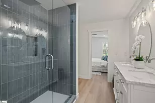 1005 Summit Dr, Greenville, SC 29609 - Photo 18