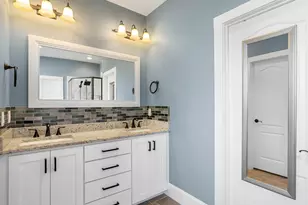 321 Lanovia Ct, Boiling Springs, SC 29316 - Photo 16