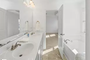 54 Mossycup Rd, Taylors, SC 29687 - Photo 32