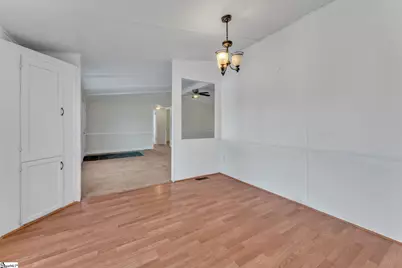 3079 Lakeview Drive, Laurens, SC 29360 - Photo 12