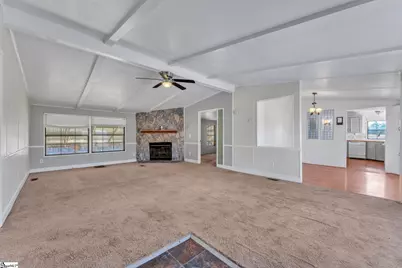 3079 Lakeview Drive, Laurens, SC 29360 - Photo 4