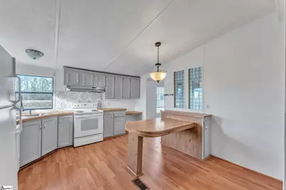 3079 Lakeview Drive, Laurens, SC 29360 - Photo 10