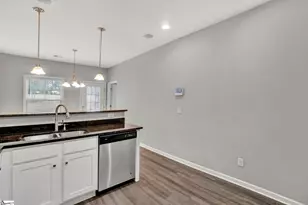 201 Fern Holw Wy, Mauldin, SC 29662 - Photo 10