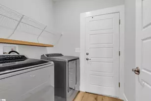 624 Lombard Dr, Boiling Springs, SC 29316 - Photo 28