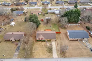 614 Heathwood Dr, Taylors, SC 29687 - Photo 26