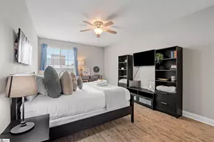 10 E Washington St, Greenville, SC 29601 - Photo 16