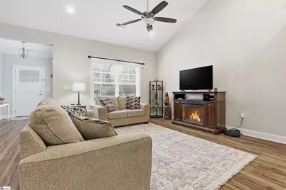 135 Stevenson Drive, Belton, SC 29627 - Photo 6