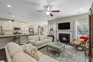 58 Hemingway Ln, Simpsonville, SC 29681 - Photo 10