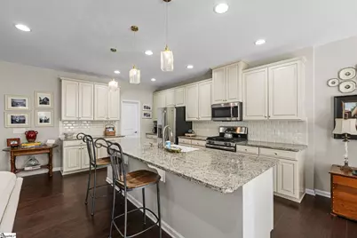 58 Hemingway Lane, Simpsonville, SC 29681 - Photo 4