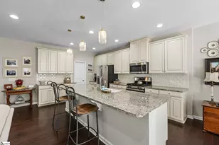 58 Hemingway Ln, Simpsonville, SC 29681 - Photo 4